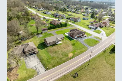 12 Highview St, Derry Township, PA 15650 - Photo 15