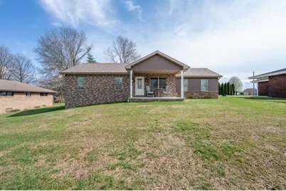 12 Highview St, Derry Township, PA 15650 - Photo 3