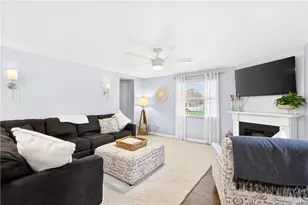 1464 Maple Ave, Pittsburgh, PA 15147 - Photo 13