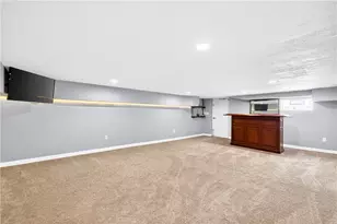 1464 Maple Ave, Pittsburgh, PA 15147 - Photo 25