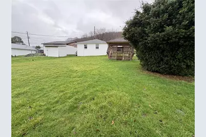 335 Hancock St, Cherryhll Township-Clymer, PA 15728 - Photo 27