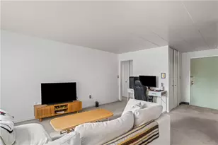 5 Bayard Rd, Pittsburgh, PA 15213 - Photo 3