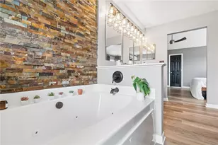 220 Williamsburg Dr, Elizabeth Twp/Boro, PA 15037 - Photo 23