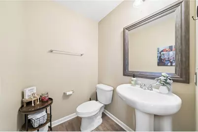 220 Williamsburg Dr, Elizabeth Twp/Boro, PA 15037 - Photo 17