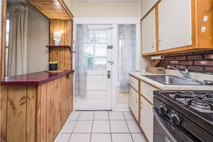 421 Avenue D, Pittsburgh, PA 15221 - Photo 19