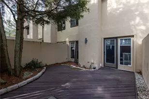 1104 W Ridge Rd, Pittsburgh, PA 15101 - Photo 29