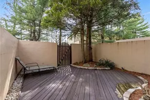 1104 W Ridge Rd, Pittsburgh, PA 15101 - Photo 31