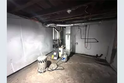 572 Alberts Dr, Monessen, PA 15062 - Photo 7