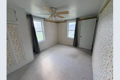 2440 Racetrack Rd, Youngwood, PA 15672 - Photo 15