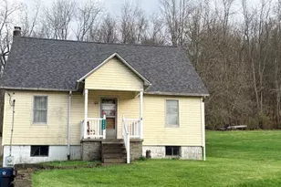 2440 Race Track Rd, Youngwood, PA 15672 - Photo 5