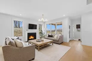 101 Shadow Rdg Dr, Penn Township, PA 16002 - Photo 13