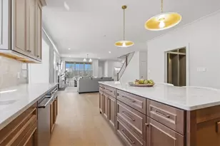 101 Shadow Rdg Dr, Penn Township, PA 16002 - Photo 17