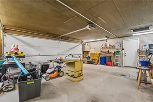 811 Spring St, Latrobe, PA 15650 - Photo 39