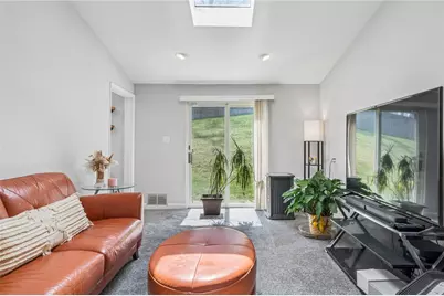 113 Thornberry  Dr, Pittsburgh, PA 15235 - Photo 11