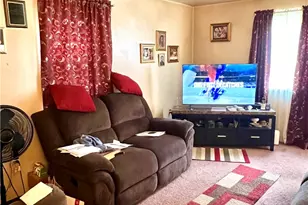 1169 Newhampshire Dr, Pittsburgh, PA 15212 - Photo 5