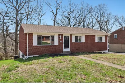 826 Blue Ridge Rd, Pittsburgh, PA 15239 - Photo 5