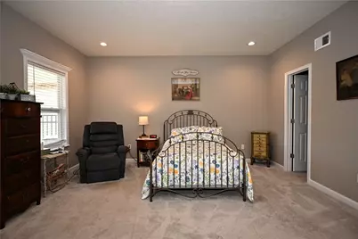 157 Viareggio, Finleyville, PA 15332 - Photo 21