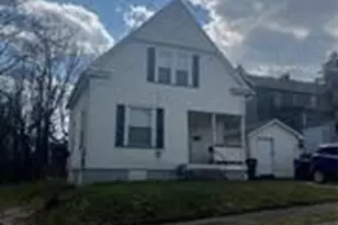 373 Wheeler Pl, Sharon, PA 16146 - Photo 3