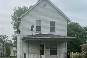 810 Spruce Ave, Sharon, PA 16146 - Photo 1