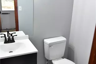 314 Pointview Rd, Pittsburgh, PA 15227 - Photo 5