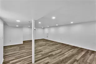 811 Westbury Rd, North Versailles, PA 15137 - Photo 23