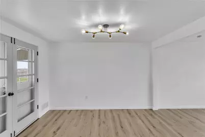 811 Westbury Rd, North Versailles, PA 15137 - Photo 9