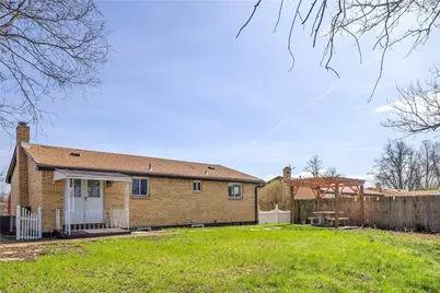 811 Westbury Rd, North Versailles, PA 15137 - Photo 33