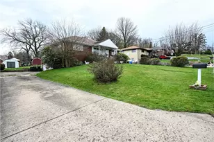 105 Parkwyn Dr, Elizabeth Twp/Boro, PA 15037 - Photo 3