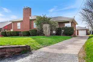 224 Eastern Dr, Lower Burrell, PA 15068 - Photo 3