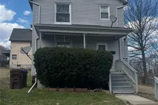 462 Lorain St, Sharon, PA 16146 - Photo 3