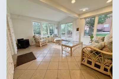 675 Rolling Green Drive, Bethel Park, PA 15102 - Photo 11