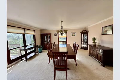 675 Rolling Green Drive, Bethel Park, PA 15102 - Photo 9