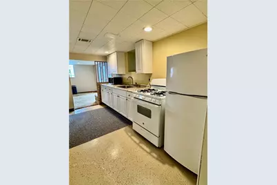 675 Rolling Green Drive, Bethel Park, PA 15102 - Photo 21