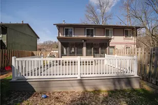 2746 Kingston Dr, Harrison Township, PA 15065 - Photo 3