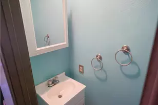 2746 Kingston Dr, Harrison Township, PA 15065 - Photo 11