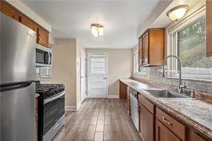 3033 Universal Rd, Pittsburgh, PA 15235 - Photo 11