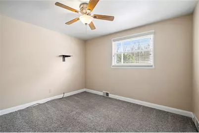 3033 Universal Rd, Pittsburgh, PA 15235 - Photo 15