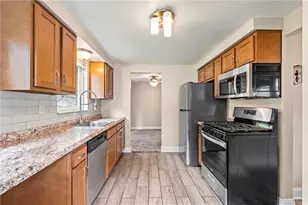 3033 Universal Rd, Pittsburgh, PA 15235 - Photo 9