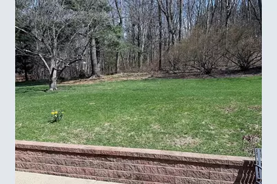 312 Hallsborough, Pittsburgh, PA 15238 - Photo 37