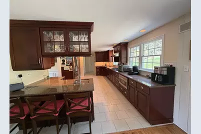 312 Hallsborough, Pittsburgh, PA 15238 - Photo 7