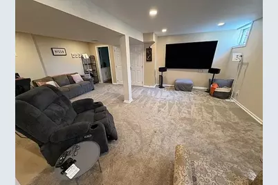 312 Hallsborough, Pittsburgh, PA 15238 - Photo 33