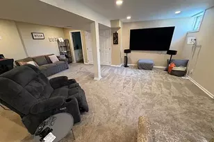 312 Hallsborough, Pittsburgh, PA 15238 - Photo 33