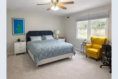 312 Hallsborough, Pittsburgh, PA 15238 - Photo 15