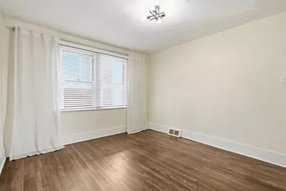 2275 Spokane Avenue, Pittsburgh, PA 15210 - Photo 9