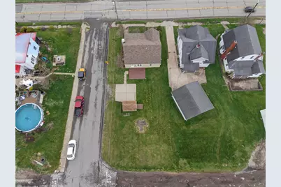 335 E Pike St, Houston, PA 15342 - Photo 45