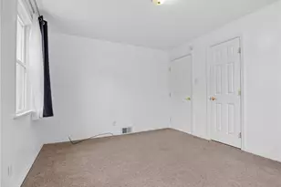 335 E Pike St, Houston, PA 15342 - Photo 25