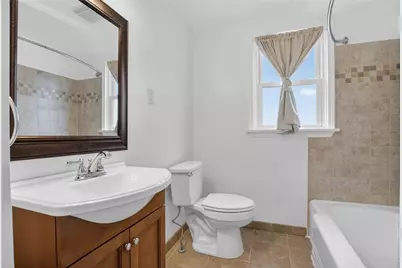 335 E Pike St, Houston, PA 15342 - Photo 27