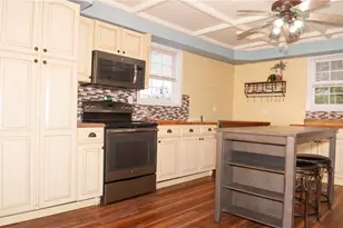 106 Maple St, Dry Tav-Rices Landing, PA 15357 - Photo 15