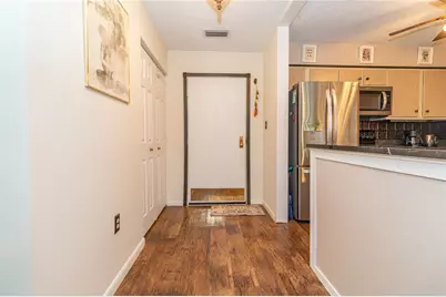 640 5th St #103, Oakmont, PA 15139 - Photo 3