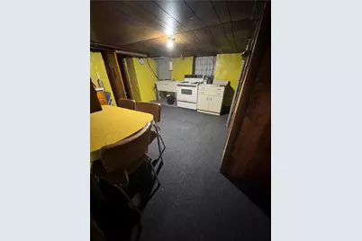 111 N Hitchman Street, Mt Pleasant Boro, PA 15666 - Photo 27